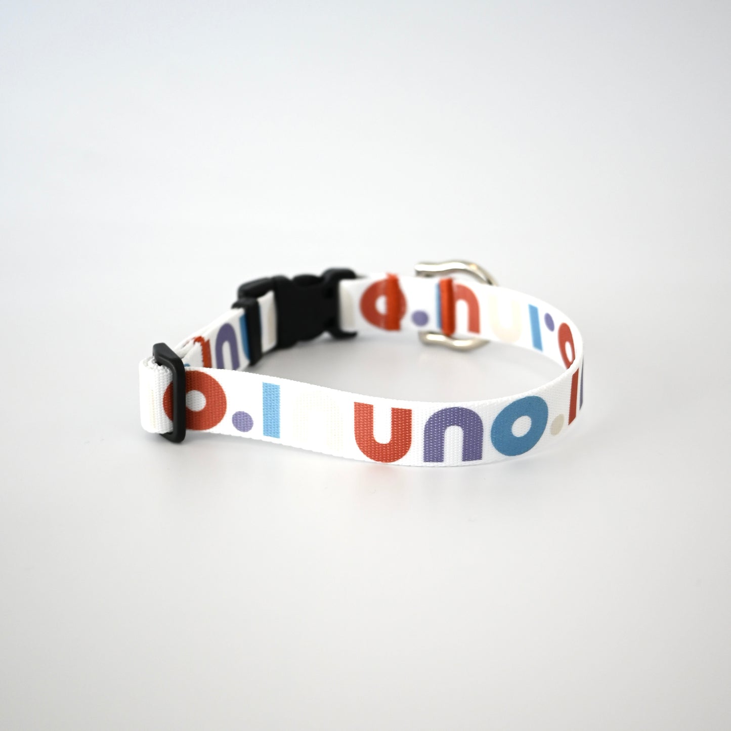 首輪 inuno. logo マルチカラー