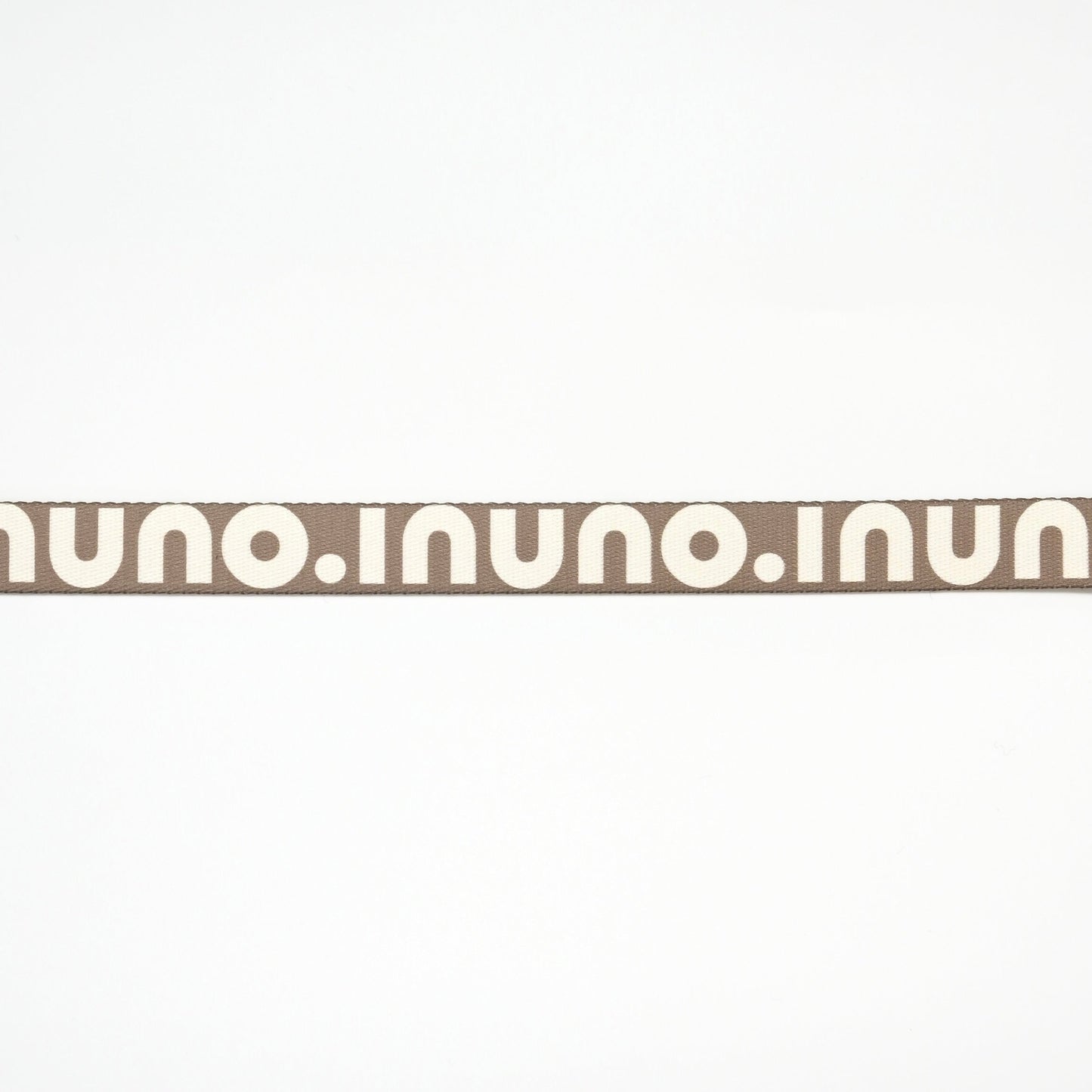 リード  inuno. logo ベージュ